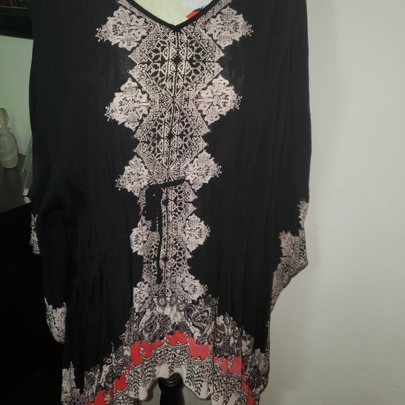 Blouse - Picture 6 of 8